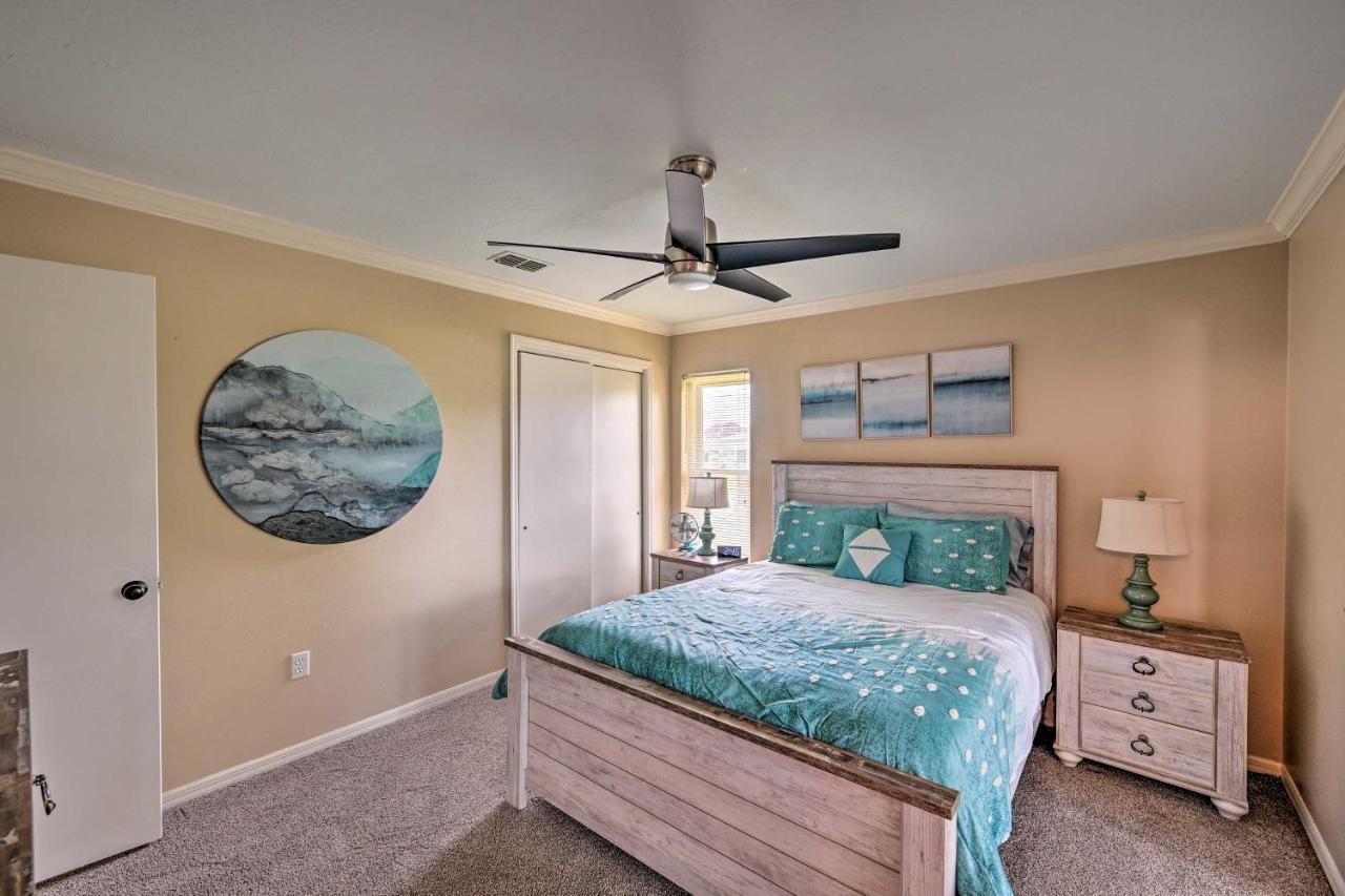 Waterfront Lake Placid Escape With Dock And Lanai Экстерьер фото