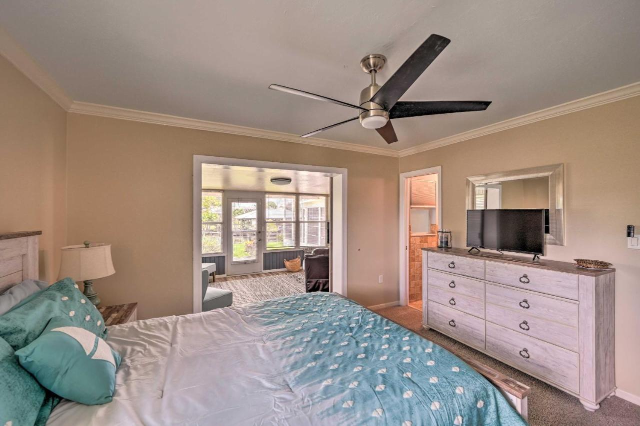 Waterfront Lake Placid Escape With Dock And Lanai Экстерьер фото